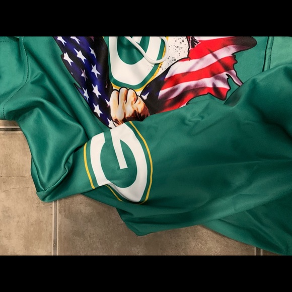 Green Bay Packers Hoodie - Picture 5 of 7